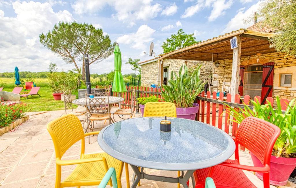 Studio Du Daudou Piscine Jacuzzi Partages Septfonds Exterior photo
